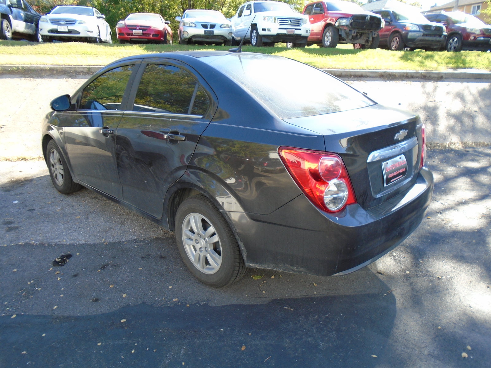 Used 2014 Chevrolet Sonic LT FWD image 4