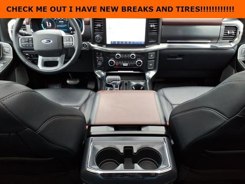 Used 2023 Ford F150 Lariat image 11