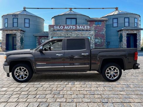 Used 2014 GMC Sierra 1500 SLT w/ SLT Crew Cab Value Package AWD/4WD image 2