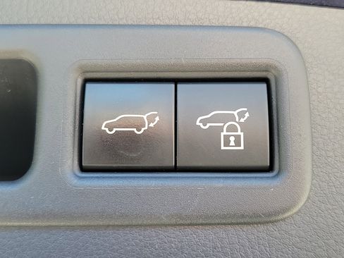 Used 2023 Lexus RX 350 Premium w/ Cold Area Package AWD/4WD image 8