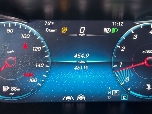 Used 2022 Mercedes-Benz GLC 300 4MATIC image 23