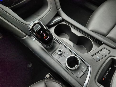 Used 2024 Cadillac XT6 Sport image 21