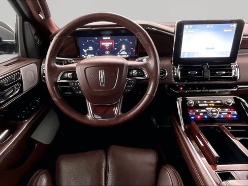 Used 2019 Lincoln Navigator Black Label AWD/4WD image 8
