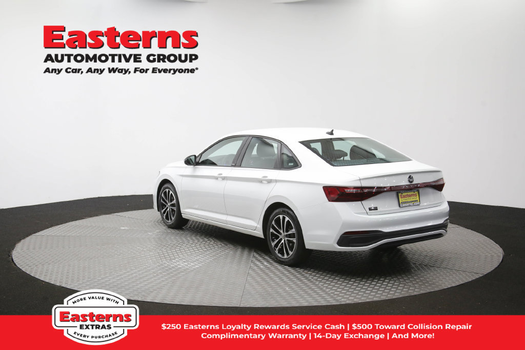 Used 2025 Volkswagen Jetta Sport FWD image 64