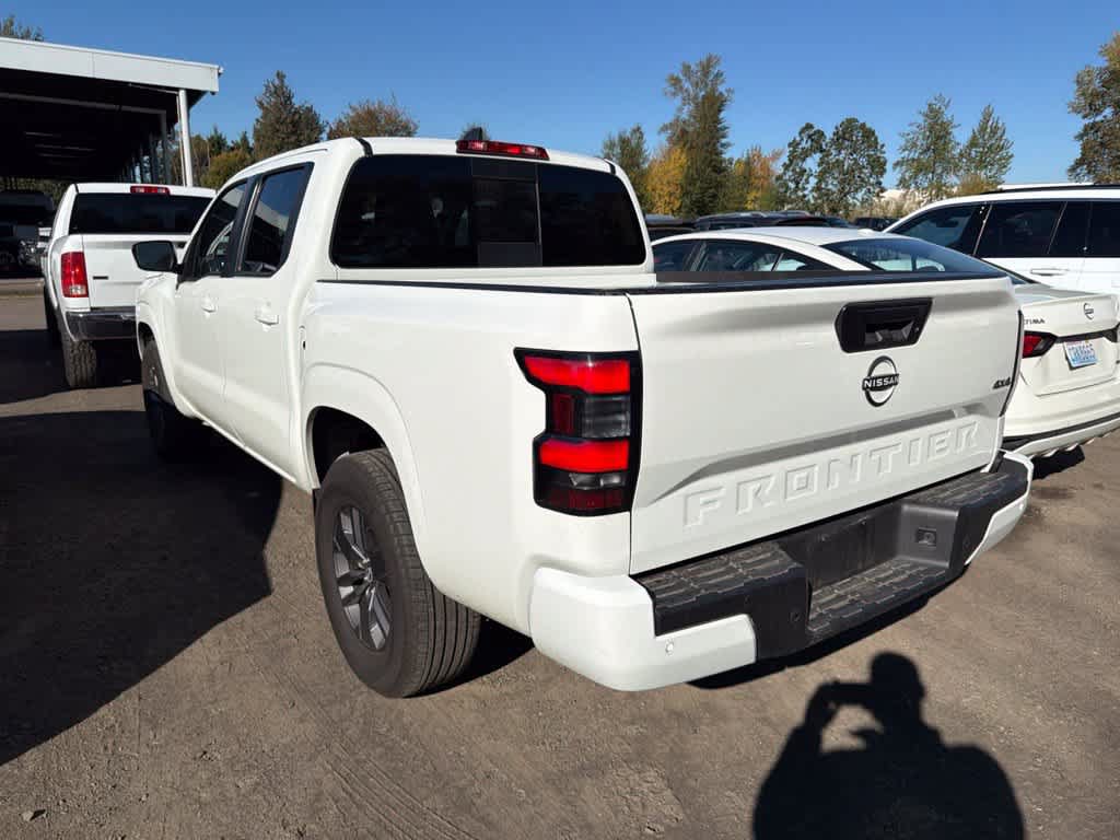 Used 2026 Nissan Frontier SV AWD/4WD image 4