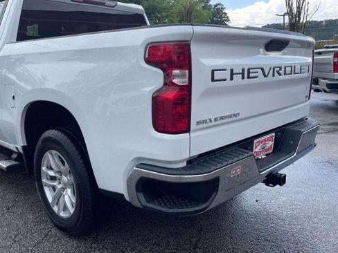 Used 2021 Chevrolet Silverado 1500 LT RWD image 30