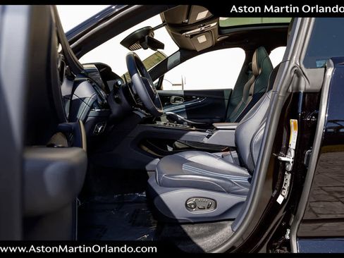 Used 2025 Aston Martin DBX 707 image 12