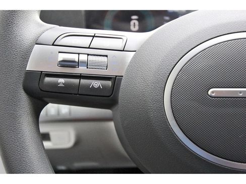 Certified 2026 Hyundai Kona SE FWD image 19