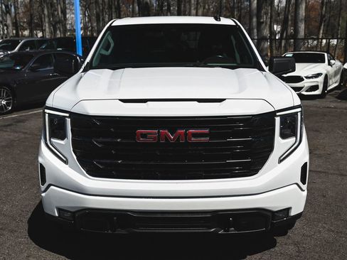 Used 2024 GMC Sierra 1500 Elevation AWD/4WD image 2