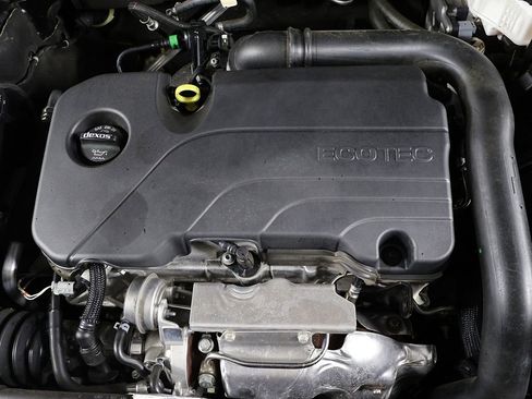 Used 2024 Chevrolet Malibu LT FWD image 15