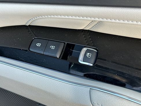 Certified 2023 Kia Sorento SX Prestige image 21