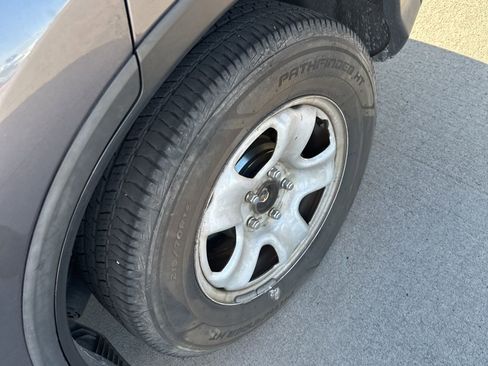 Used 2016 Honda CR-V LX image 23