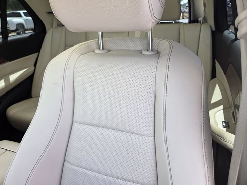 Used 2022 Mercedes-Benz GLE 450 4MATIC image 18