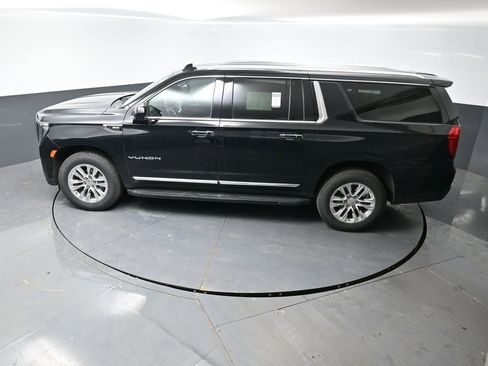 Used 2024 GMC Yukon XL SLT image 52
