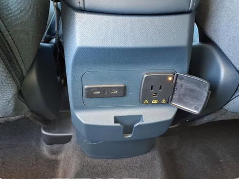 New 2025 Ford Maverick XLT w/ XLT Luxury Package image 17