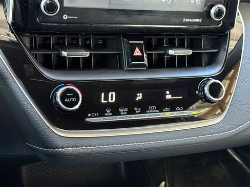 Used 2022 Toyota Corolla SE image 27