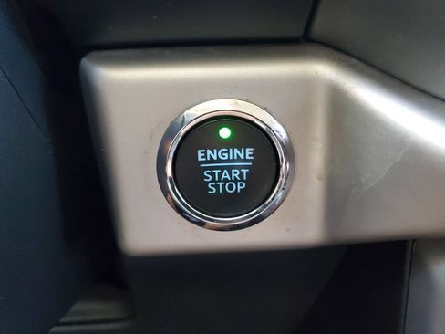 Used 2022 Ford Expedition XLT RWD image 27