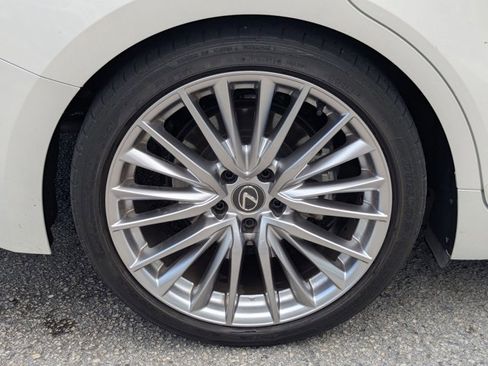 Used 2023 Lexus IS 300 w/ Premium Package RWD image 21