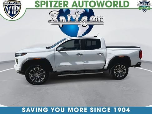 Used 2024 GMC Canyon Denali AWD/4WD image 6