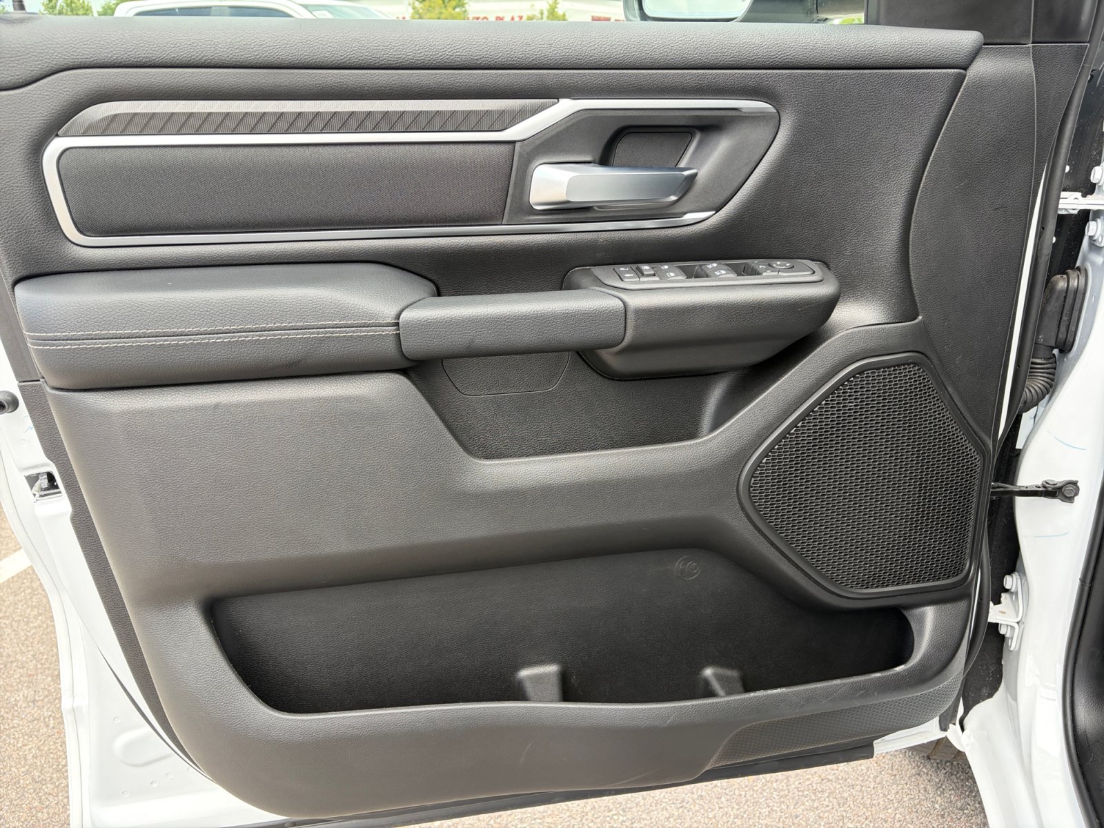 New 2026 RAM 1500 Big Horn AWD/4WD image 9