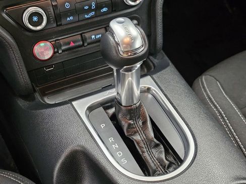 Used 2021 Ford Mustang GT RWD image 16