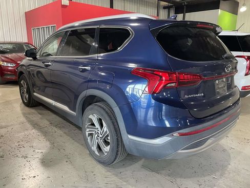 Used 2021 Hyundai Santa Fe SEL w/ Convenience + Premium Package FWD image 4