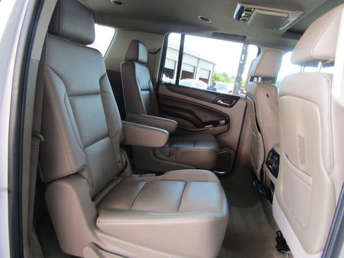 Used 2016 Chevrolet Suburban LTZ AWD/4WD image 14