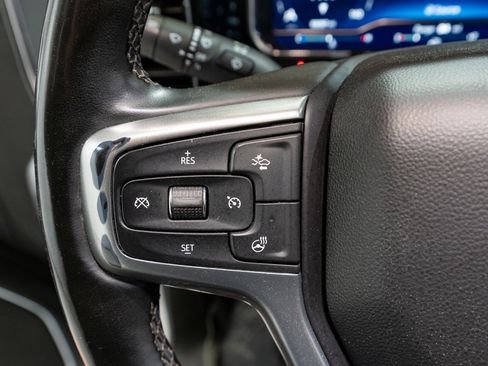 Used 2024 Chevrolet Silverado 2500 LT w/ Convenience Package image 25