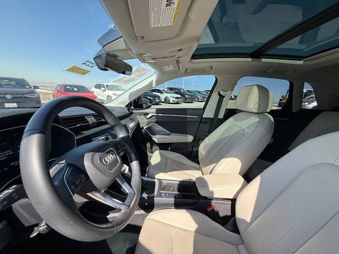 Used 2022 Audi Q3 2.0T Premium Plus AWD/4WD image 15