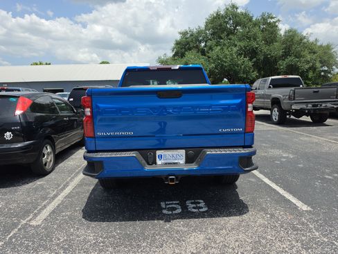 Used 2022 Chevrolet Silverado 1500 Custom RWD image 4