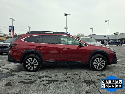 Certified 2025 Subaru Outback Premium image 10