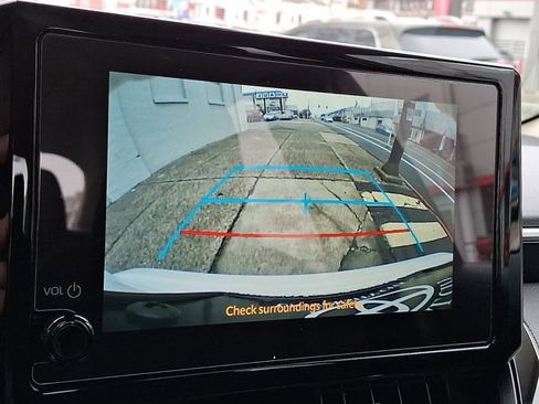 Used 2026 Toyota Corolla LE image 17