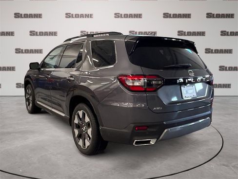 New 2026 Honda Pilot Elite image 3