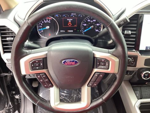 Used 2022 Ford F350 Lariat w/ Lariat Ultimate Package image 27
