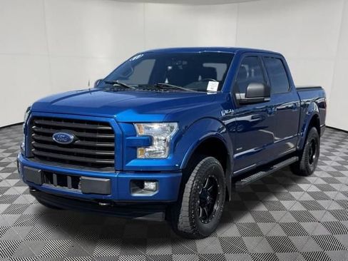 Used 2017 Ford F150 XLT w/ Equipment Group 302A Luxury AWD/4WD image 5