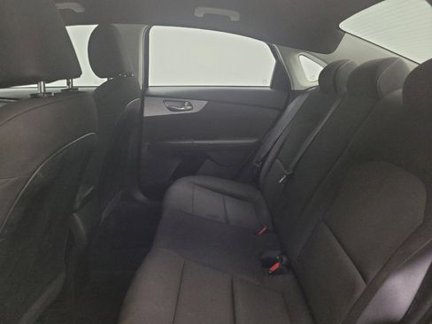 Used 2024 Kia Forte LXS image 18