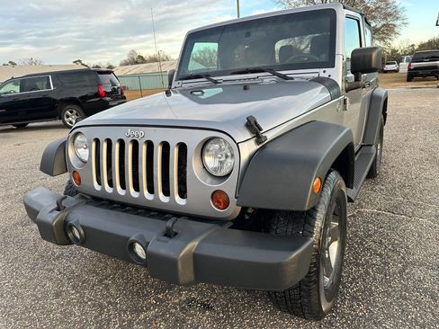 Used 2013 Jeep Wrangler Sport image 7