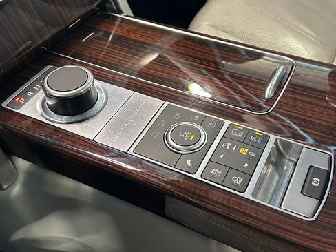 Used 2016 Land Rover Range Rover Long Wheelbase Supercharged image 35