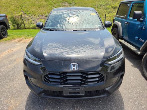 Used 2024 Honda HR-V Sport image 2