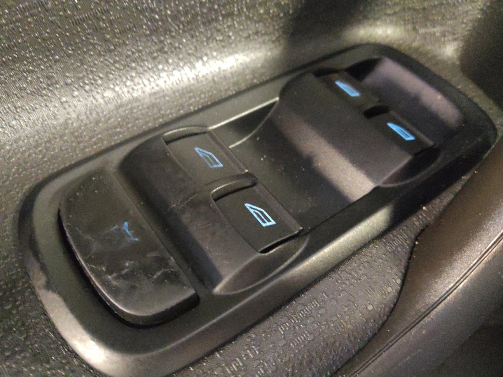 Used 2019 Ford Fiesta SE w/ Equipment Group 201A FWD image 27