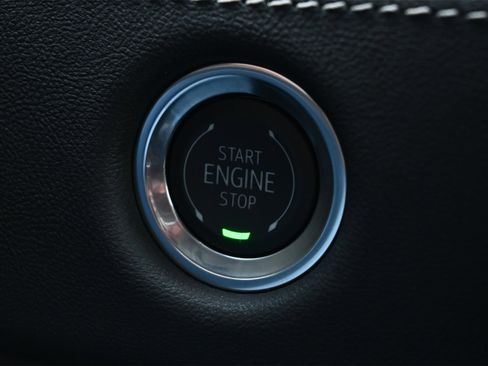 New 2025 Cadillac Escalade ESV Premium Luxury w/ LPO, Radiant Package image 16