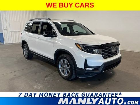 Used 2025 Honda Passport TrailSport image 1