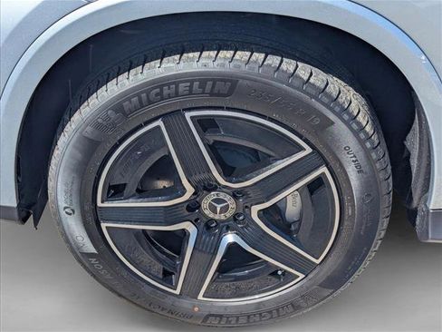 New 2026 Mercedes-Benz GLC 300 image 9