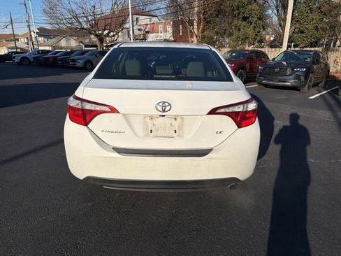 Used 2015 Toyota Corolla LE image 5