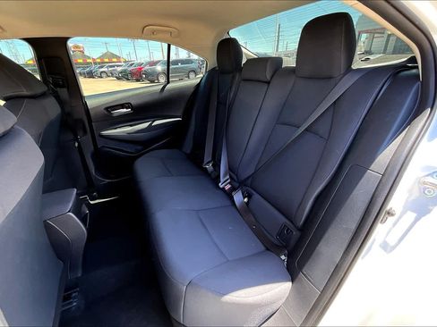 Used 2021 Toyota Corolla LE FWD image 20