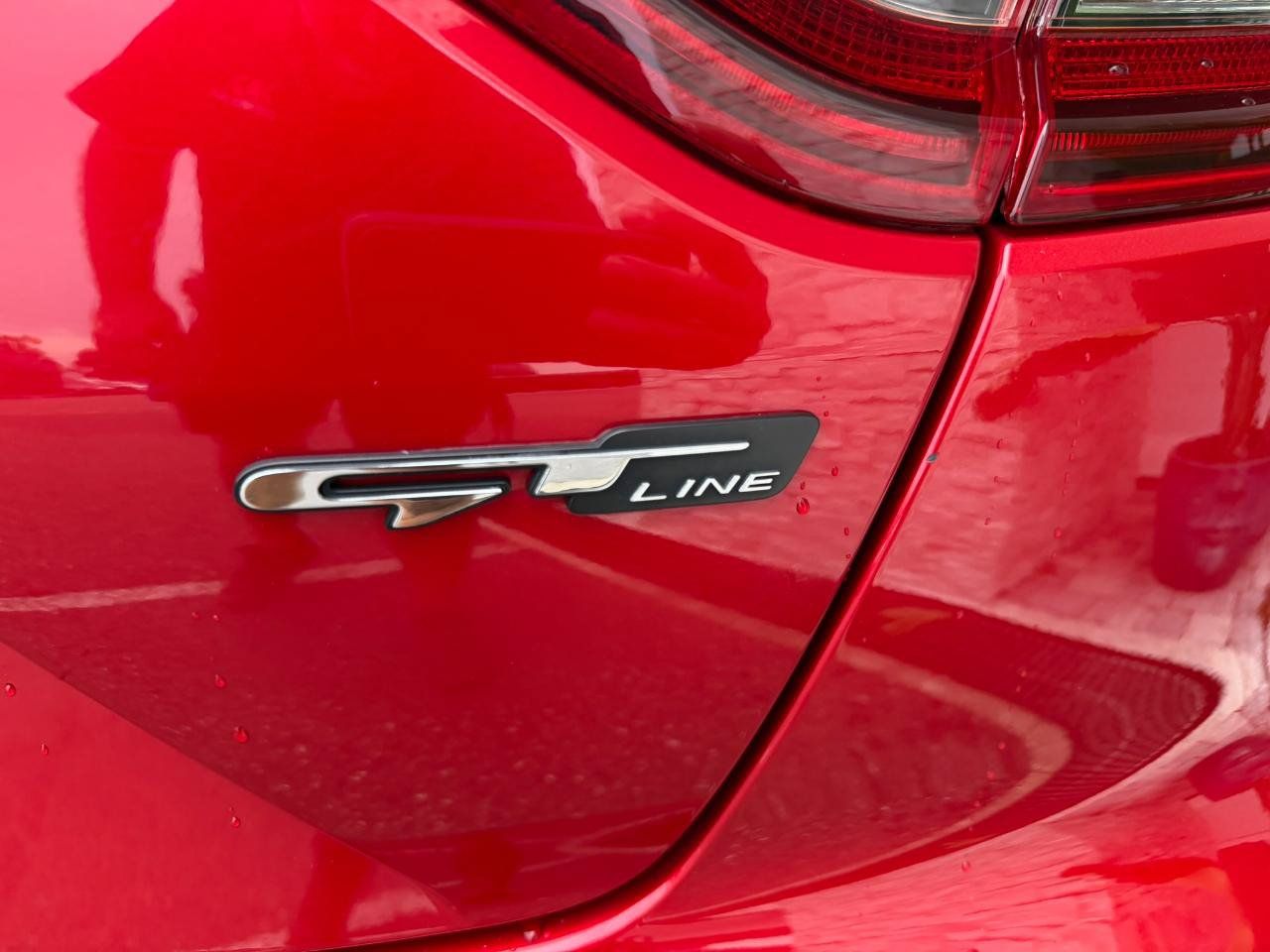 Used 2021 Kia Stinger GT-Line w/ Sun & Sound Package RWD image 15