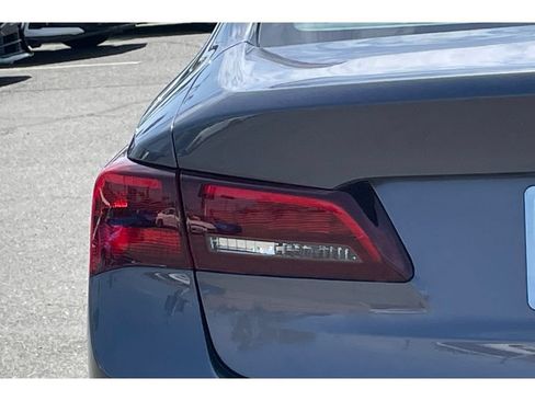 Certified 2017 Acura TLX FWD image 45