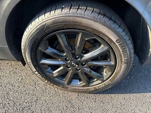 Used 2020 Kia Sportage S w/ S Premium Package AWD/4WD image 5