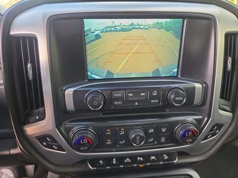 Used 2018 GMC Sierra 1500 SLT w/ SLT Premium Package AWD/4WD image 24
