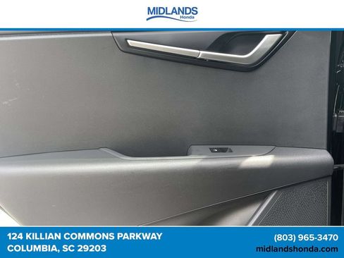 Used 2024 Kia Niro LX FWD image 13